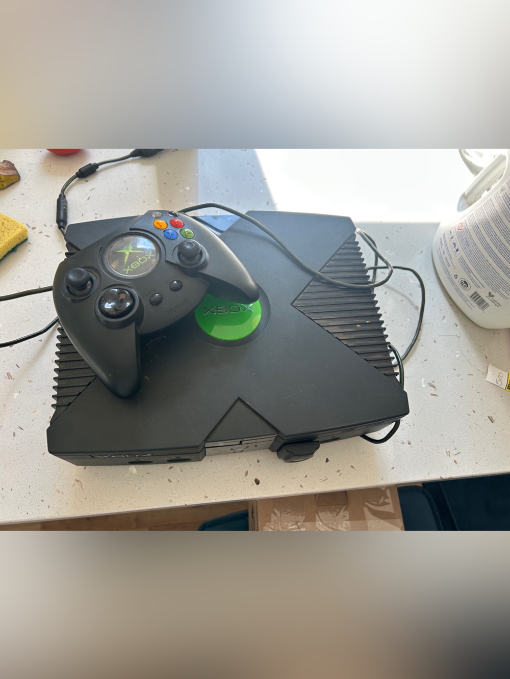 Microsoft Xbox Console with Black Controller - Picture 2 of 2